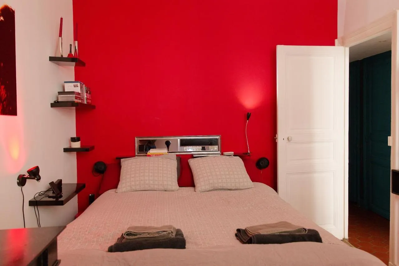 Paris Appartement Au Coeur Du Marais Fransa